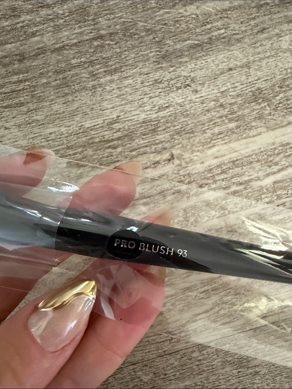 Sephora Pro Brush 93 Blush Brush — Black Handle, White Bristles - Picture 2 of 3